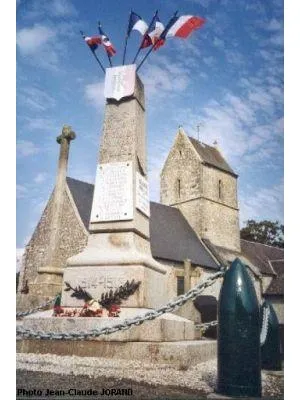 Monument aux morts de La Rochelle-Normande