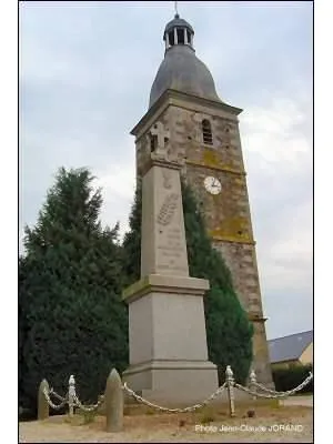 Monument aux morts du Mesnil-Adelée