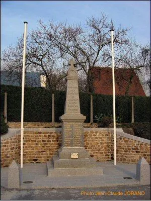 Monument aux morts de Marcilly
