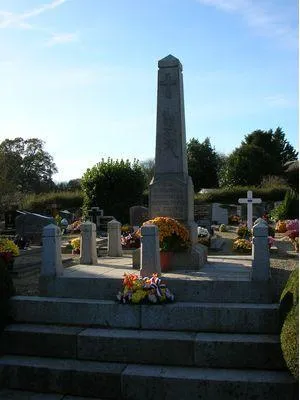 Monument aux morts de Vindefontaine