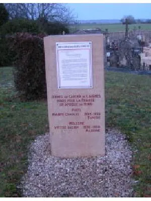 Monument aux morts du Buat à Isigny-le-Buat