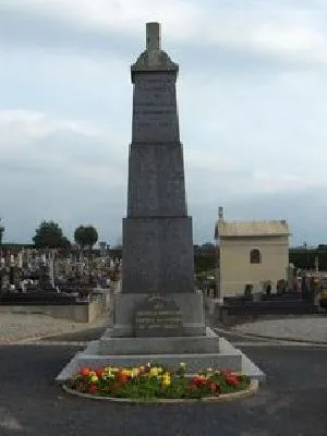 Monument aux morts de Valognes