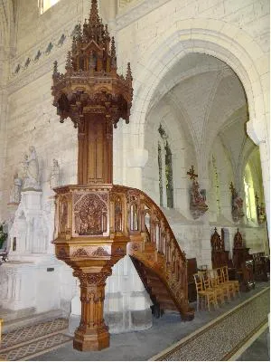 Église Notre-Dame de Bricquebec