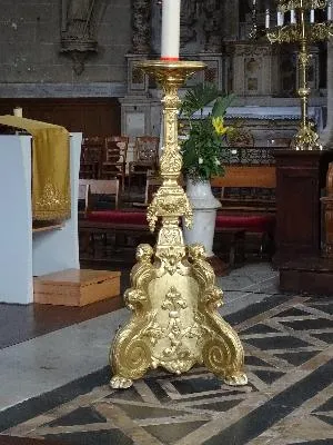 cierge pascal, style Louis XIV