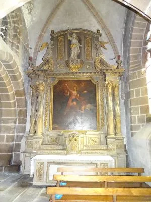 autel, gradins, tabernacle, retable, tableau : L'Assomption, 3 statues : La Vierge dite Notre-Dame de Pontorson, entre deux anges adorateurs