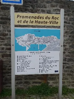 Promenades du Roc et de la Haute-Ville de Granville