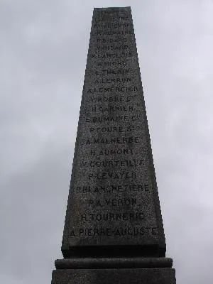 Monument aux morts de Ger