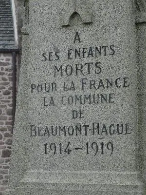 Monument aux morts de Beaumont-Hague