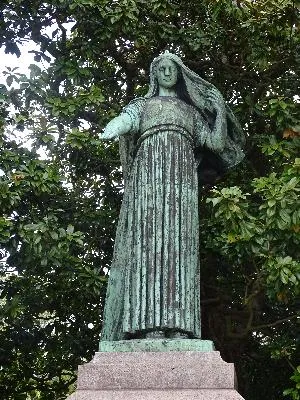 Monument aux morts avenue de Paris de Cherbourg-Octeville