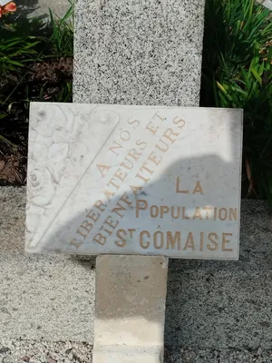 Monument aux Morts de Saint-Côme-du-Mont
