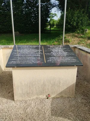 Monument Lt. Col. Robert Wolverton à Saint-Côme-du-Mont