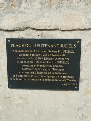 Plaque Lieutenant Robert E. Judels à Saint-Côme-du-Mont