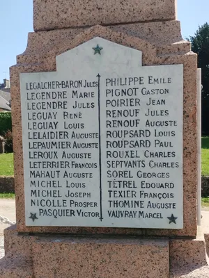 Monument aux Morts de Saint-Pierre-Église