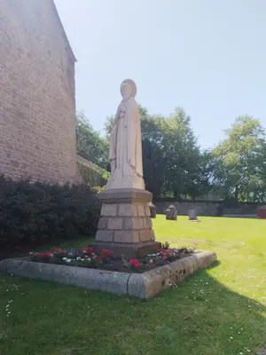 Statue de Saint-Pierre à Saint-Pierre-Église