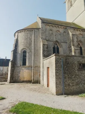 Église Saint-Côme-et-Saint-Damien à Saint-Côme-du-Mont