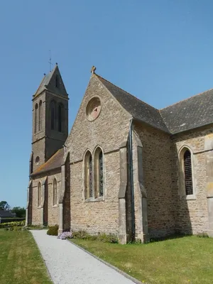 Église Saint-Martin à Maupertus-sur-Mer