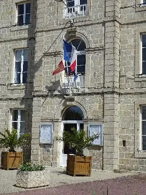 Mairie de Quettehou