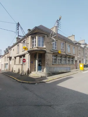 Bureau de poste de Montebourg