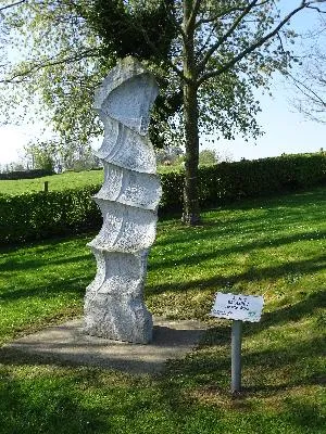 Parc des sculptures de Cerisy-la-Forêt