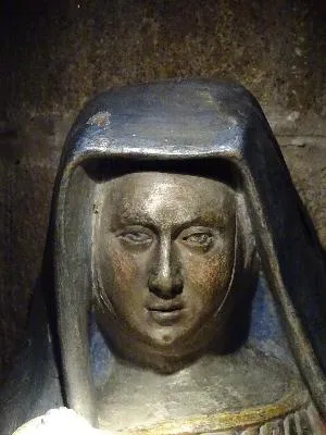 Groupe sculpté : Vierge de Pitié dans l'Église Notre-Dame de Villedieu-les-Poêles