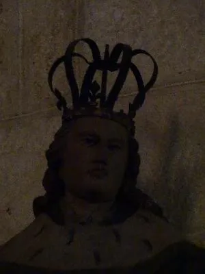 Statue : Saint-Louis dans l'Église Notre-Dame de Villedieu-les-Poêles