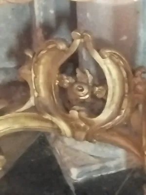 2 consoles dans l'Abbatiale Sainte-Croix à Saint-Lô