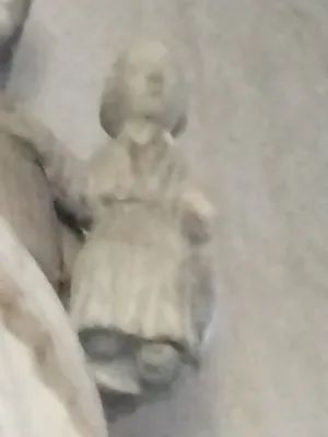 Statue de la Vierge à l'Enfant dans l'Église Notre-Dame à Turqueville