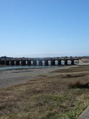Pont aux 13 arches à Portbail
