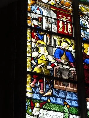 Vitrail Baie 12 : Saint-Crépin et Saint-Crépinien dans l'Église Notre-Dame de Saint-Lô