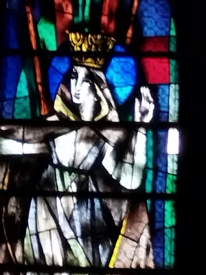 Vitrail Baie 8 de la Basilique Sainte-Trinité de Cherbourg