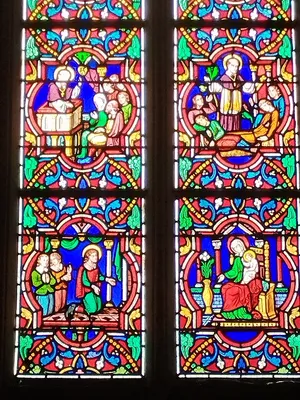 Vitrail Baie 5 : Saint-François-de-sales dans la Chapelle de la Bucaille à Cherbourg