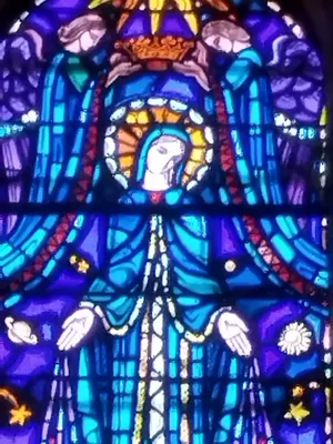 Vitrail Baie 00 dans l'Église Notre-Dame à Digosville