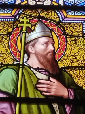 Vitrail Baie 13 : Saint-Roger dans l'Église Notre-Dame à Querqueville