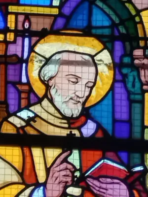 Vitrail Baie 6 : Bx Thomas Hélye dans l'Église Notre-Dame à Querqueville