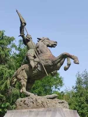 Statue de Jeanne d'Arc à Montebourg