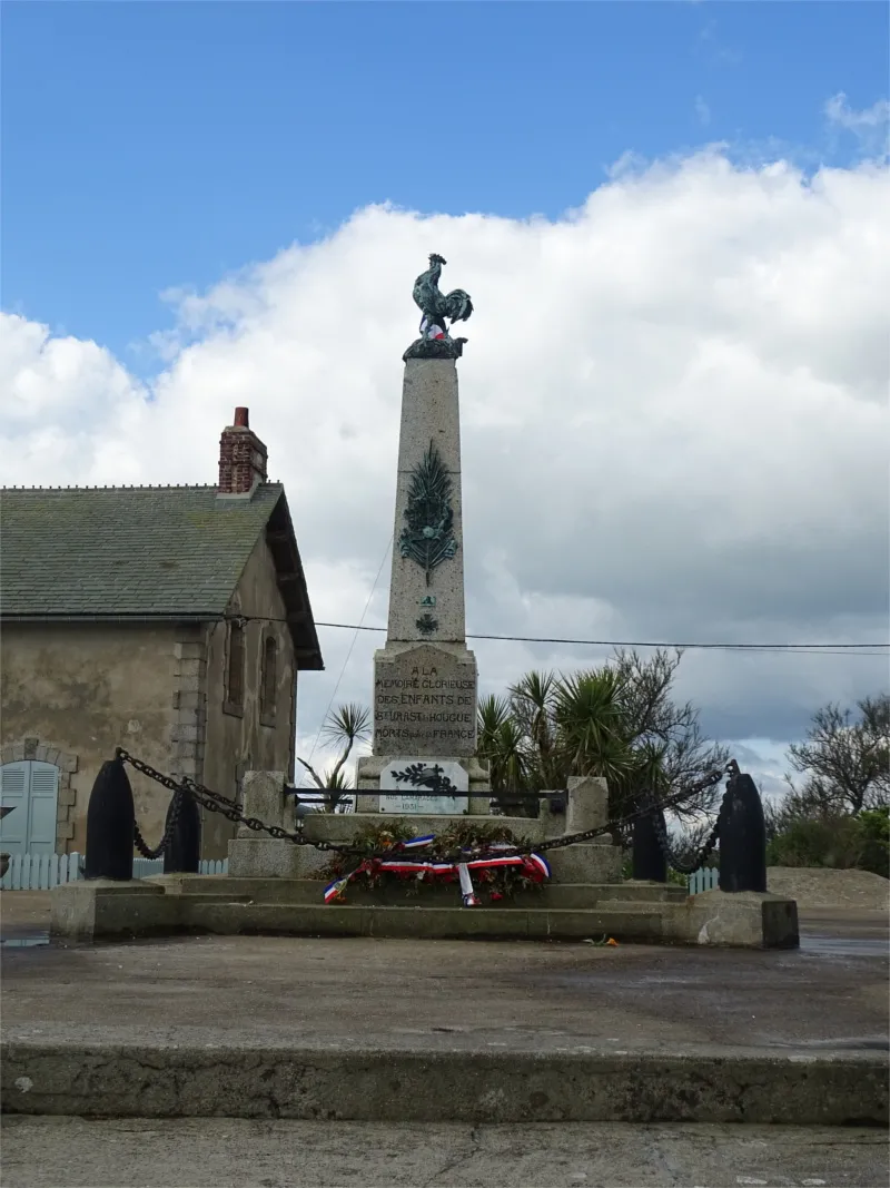 Monument aux morts de Saint-Vaast-la-Hougue