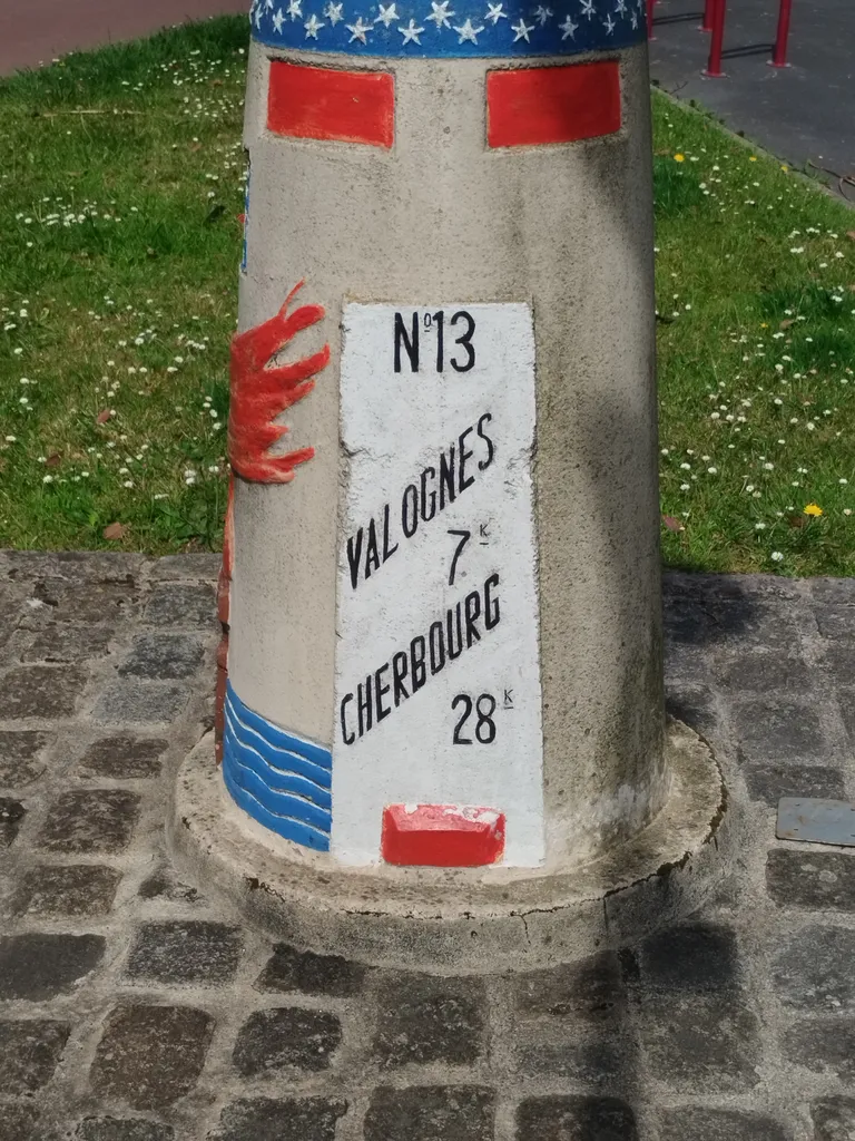 Borne du Serment de Koufra à Montebourg