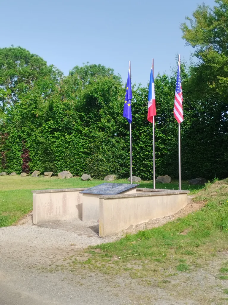 Monument Lt. Col. Robert Wolverton à Saint-Côme-du-Mont