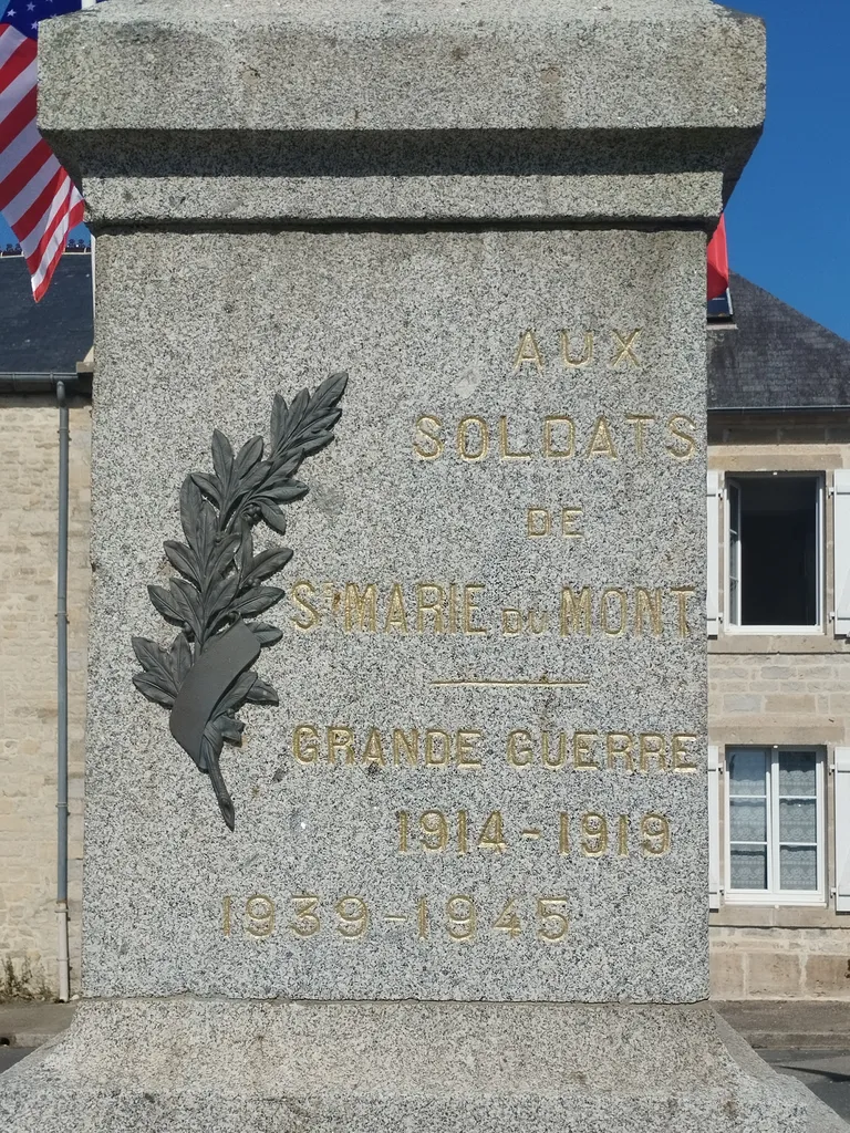 Monument aux Morts de Sainte-Marie-du-Mont