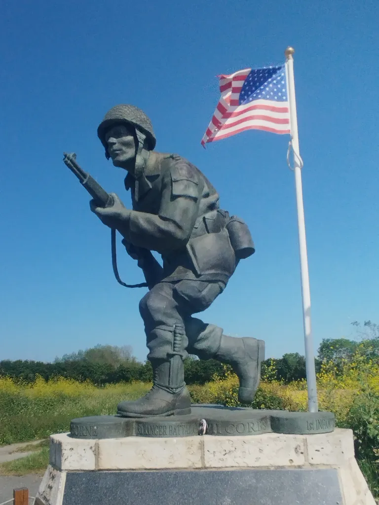 Monument Major Richard D. Winters à Sainte-Marie-du-Mont