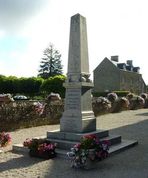 Monument aux morts de Domjean
