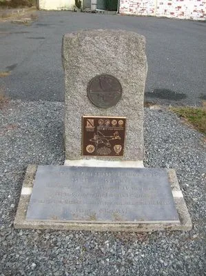 Stèle du 323th Bomb Group de Lessay