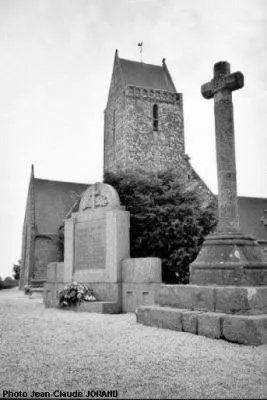 Monument aux morts de Montviron