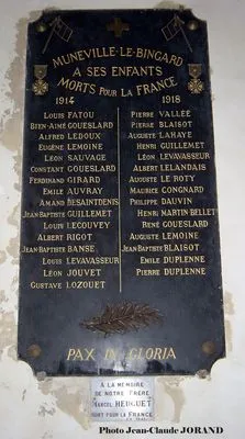 Plaque commémorative église de Muneville-le-Bingard