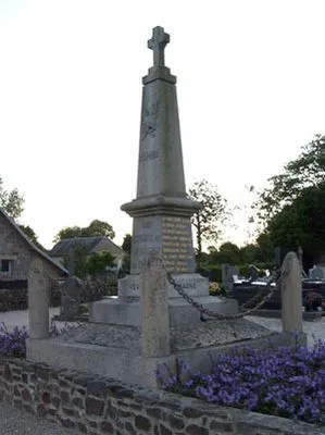Monument aux morts de Saint-Martin-de-Cenilly