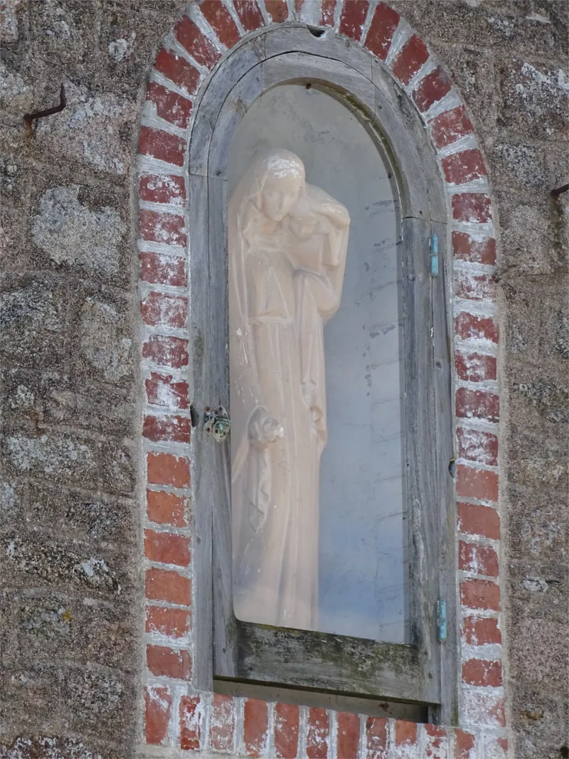 Statue de la Vierge à Gatteville-le-Phare