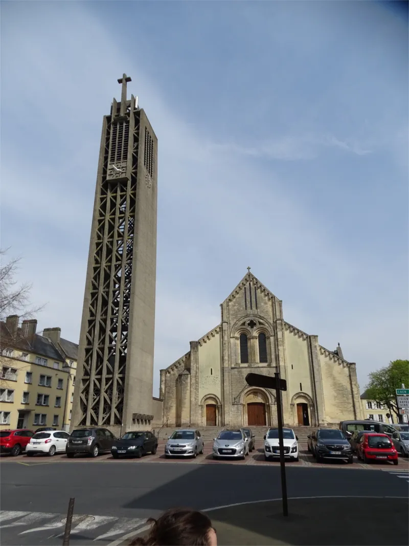 Abbatiale Sainte-Croix de Saint-Lô