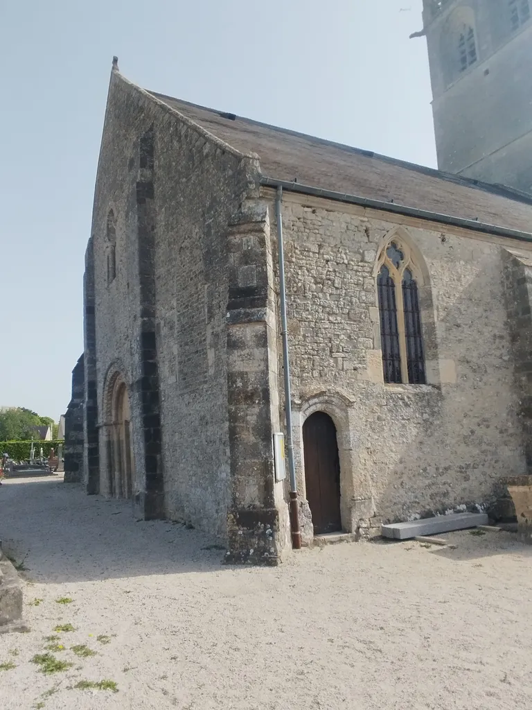 Église Saint-Côme-et-Saint-Damien à Saint-Côme-du-Mont