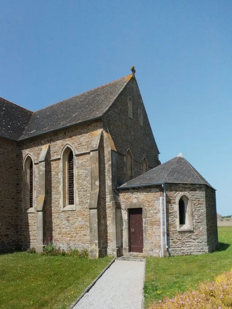 Église Saint-Martin à Maupertus-sur-Mer