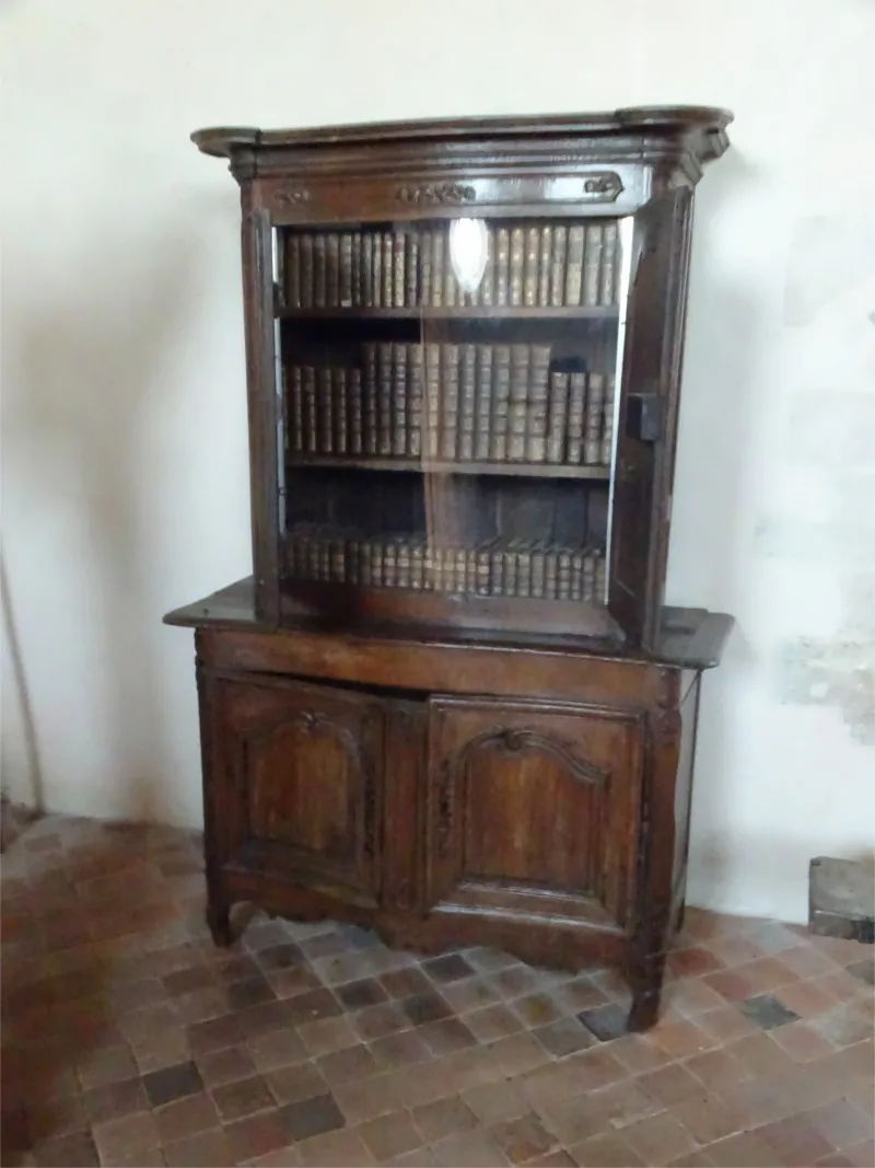 Buffet dans la Chapelle Saint-Gerbold de Cerisy-la-Forêt